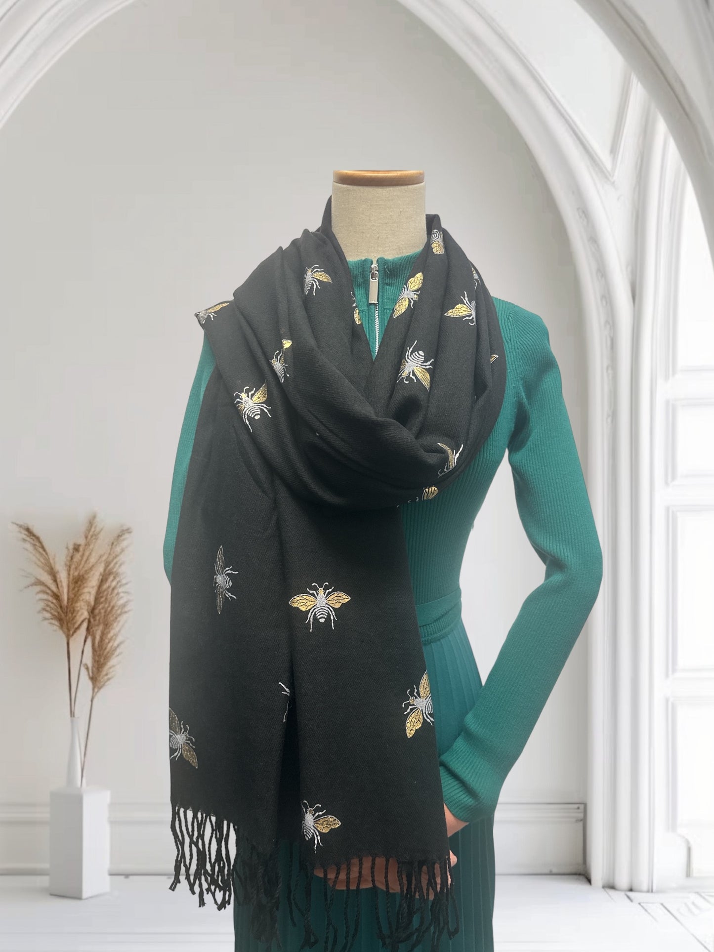 Bee Printed Pashmina Wrap Winter Blanket Scarf