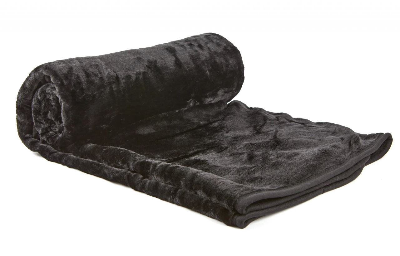 Super Cosy Fleece Throw Blanket In Black 50x60" (127x152cm)