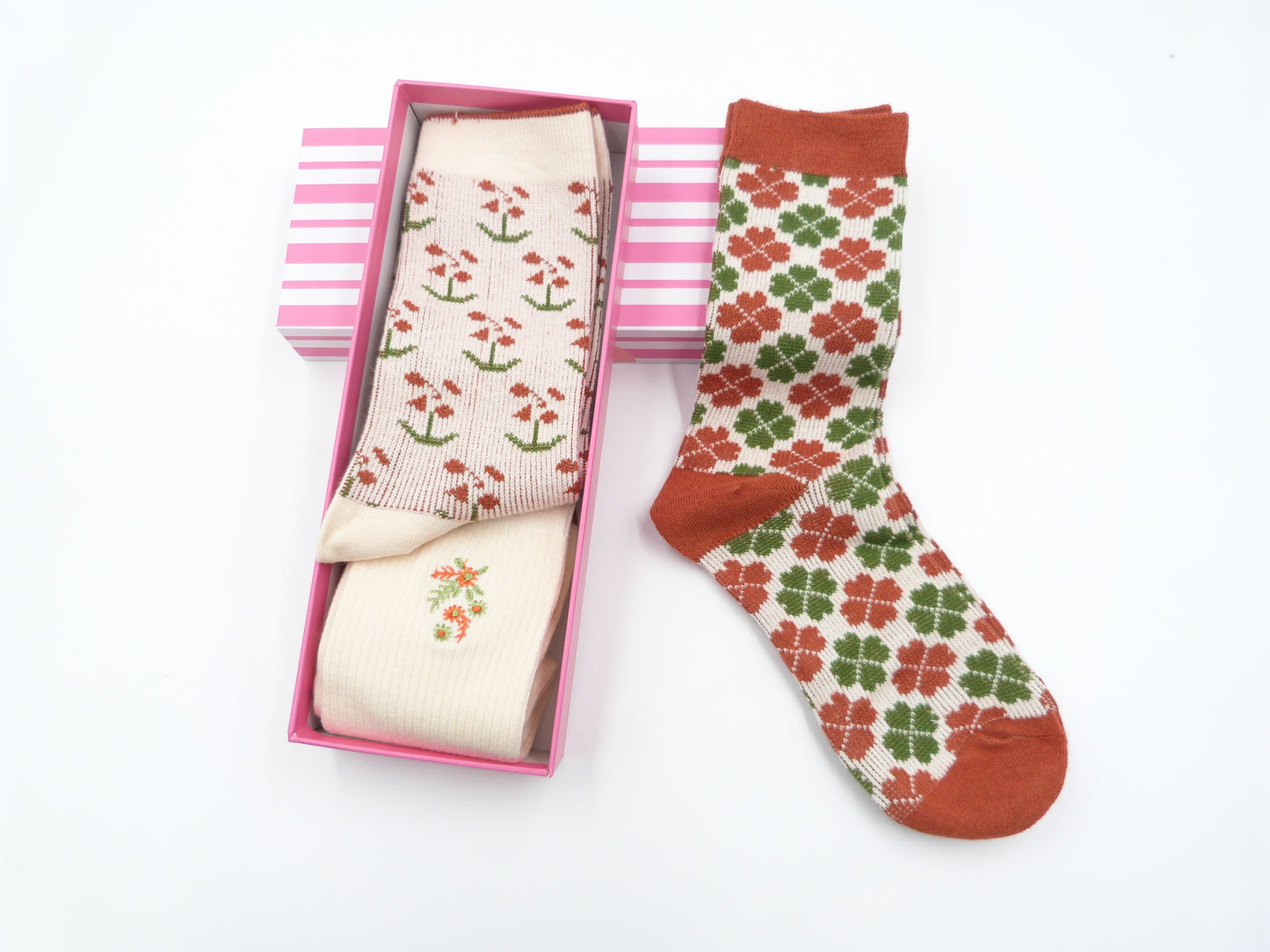 3 Pairs Of Floral Socks With Gift Box